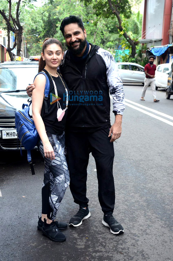 photos shefali jariwala parag tyagi and naina singh snapped at the gym 3