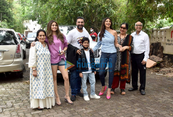 photos shilpa shetty meezaan jafri and others snapped at sunny super sound for hungama 2 song preview 5