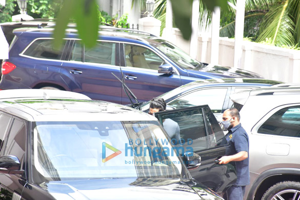 photos sidharth malhotra spotted at taj lands end 3 2
