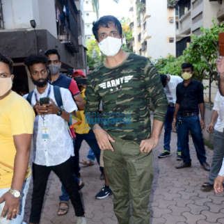 Photos: Sonu Sood snapped at his residence