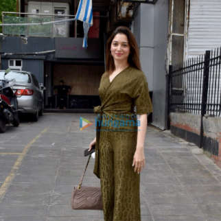 Photos: Tamannaah Bhatia snapped in Juhu