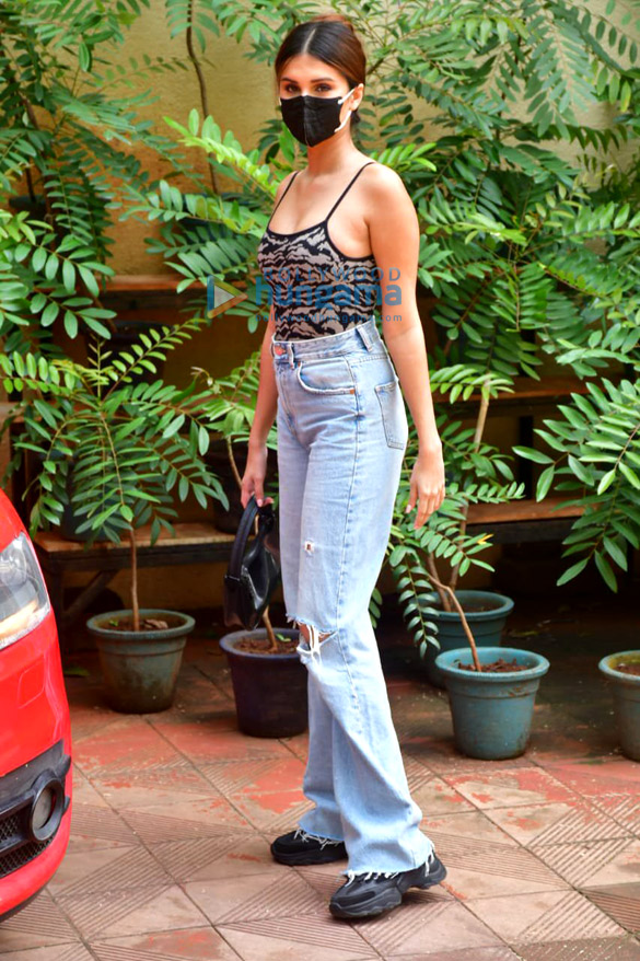 Photos: Tara Sutaria spotted in Bandra