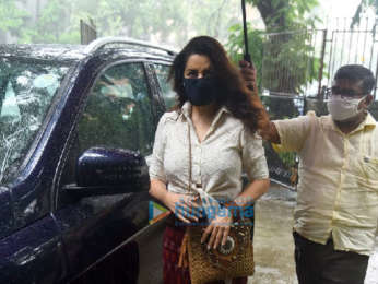Photos: Tisca Chopra snapped at Kromakay salon in Juhu