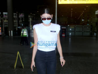 Photos: Urvashi Rautela and Ahan Shetty snapped at the airport