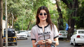 Photos: Urvashi Rautela snapped in Juhu