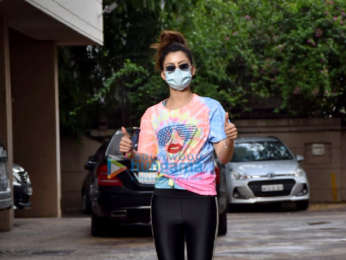 Photos: Urvashi Rautela snapped in Juhu