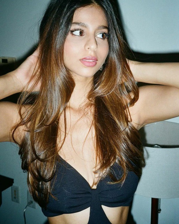 Suhana Khan declares it is crop top and soft glam look summer
