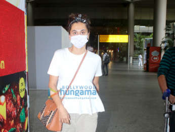 Photos: Taapsee Pannu snapped at the airport