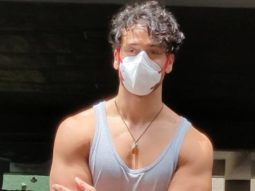 Tiger Shroff snapped at his residence in Bandra