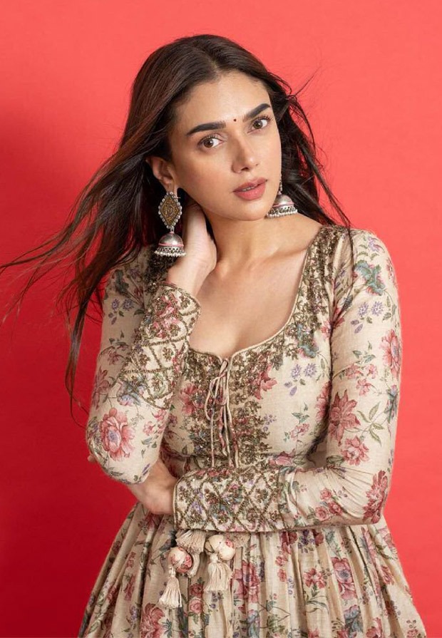  Aditi Rao Hydari looks ethereal in floral sharara set worth Rs. 48,000 for Sardar Ka Grandson promotions