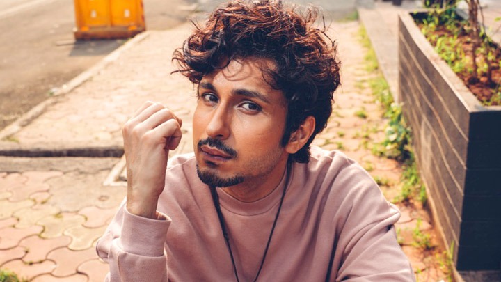 Amol on Feels Like Ishq: “Mujhe ummeed hai ke iss baar bhi jab reactions aayege to 3-4 din…” Amol on Feels Like Ishq: “Mujhe ummeed hai ke iss baar bhi jab reactions aayege to 3-4 din…”