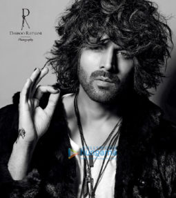 Celeb Photos Of Kartik Aaryan
