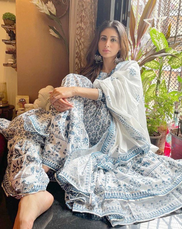 Mouni Roy looks elegant as ever in block printed blue and white sharara worth Rs. 7,850