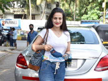 Photos: Ameesha Patel snapped in Juhu