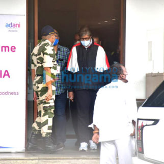 Photos: Amitabh Bachchan snapped at the airport in Kalina