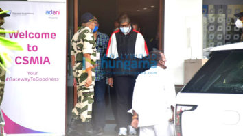 Photos: Amitabh Bachchan snapped at the airport in Kalina