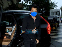 Photos: Anil Kapoor snapped at a clinic in Bandra