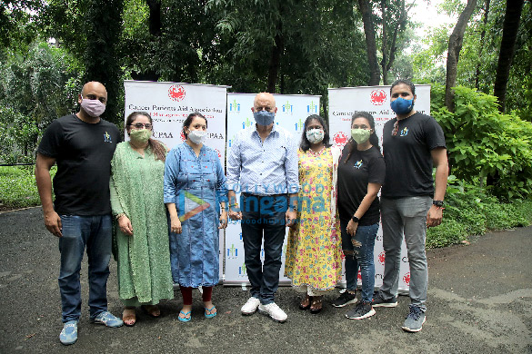 photos anupam kher distributes ration to cpaa cancer patients through his foundation 5