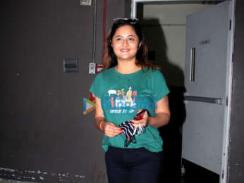 Photos: Arjun Kapoor and Rashami Desai snapped at the airport