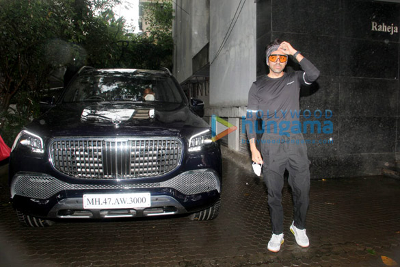 photos ayushmann khurrana spotted at the clinic with his new car 2