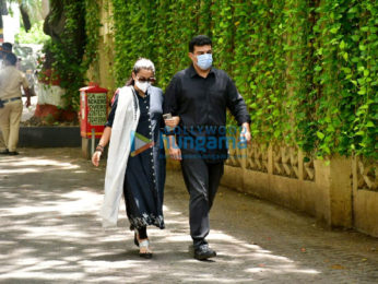 Photos: Celebs arrives at Dilip Kumar's residence to pay their last respects