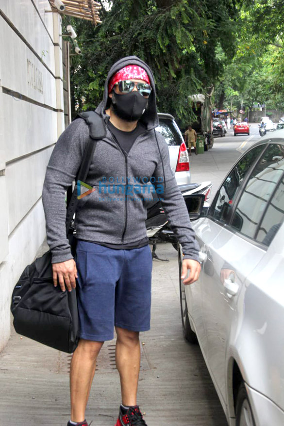 photos emraan hashmi spotted at the gym 3 4