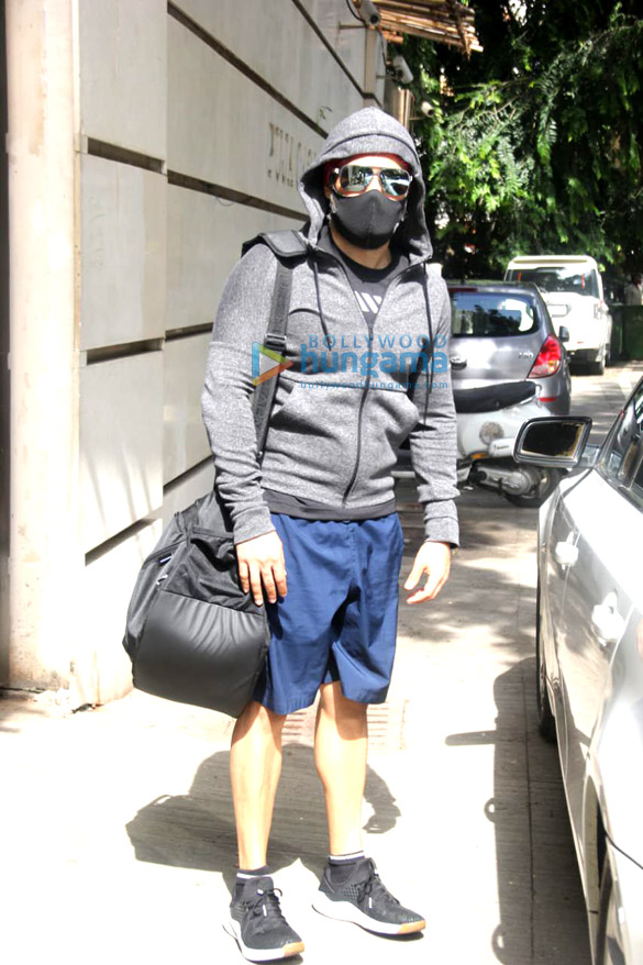 photos emraan hashmi spotted at the gym in bandra 1 2