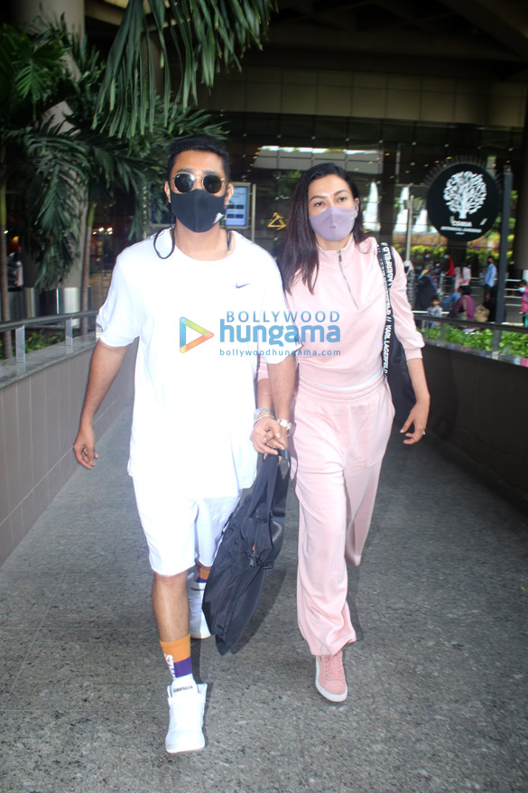photos gauahar khan zaid darbar and aparshakti khurrana snapped at the airport 1
