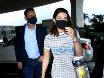 Photos: Janhvi Kapoor, Jacqueline Fernandez and Aly Goni snapped at the airport