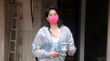 Photos: Janhvi Kapoor spotted at the gym