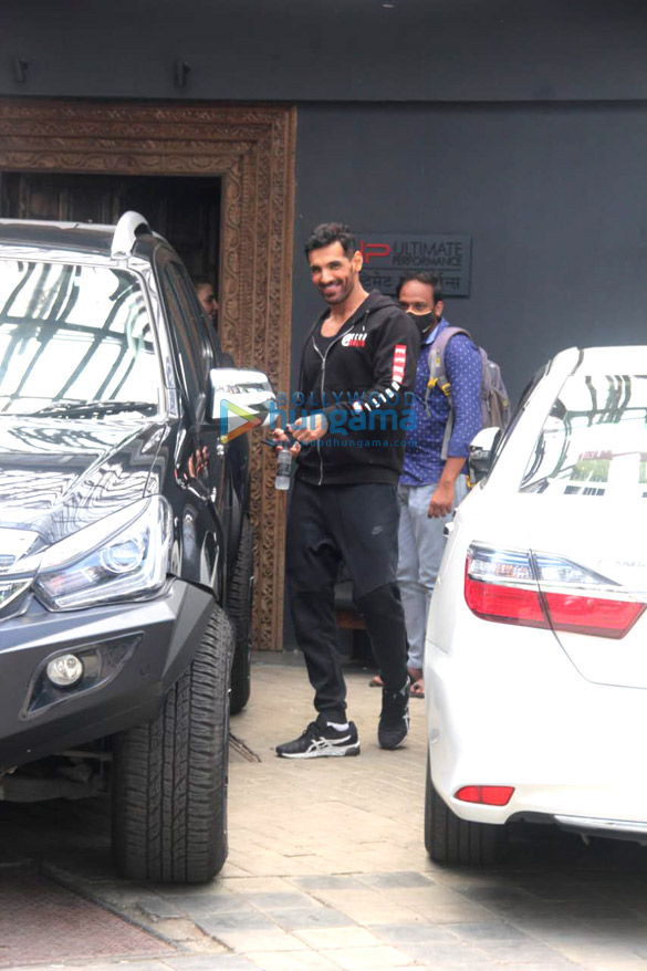 photos john abraham spotted at the gym 3
