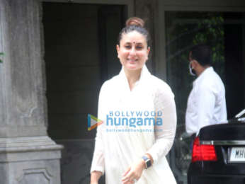 Photos: Kareena Kapoor Khan spotted in Bandra