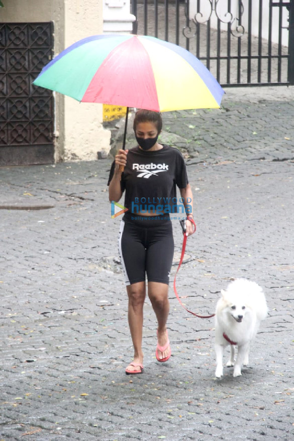 photos malaika arora spotted in bandra 3 33