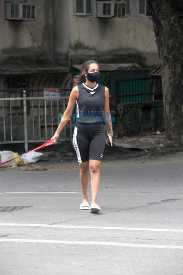 photos malaika arora spotted in bandra 4 28