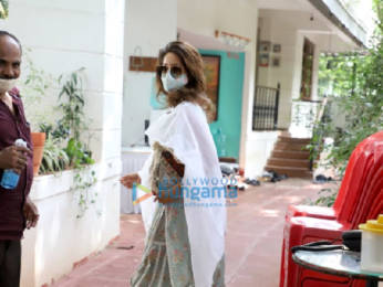 Photos: Mouni Roy and Vidya Malvade spotted at Mandira Bedi's house for condolence meet