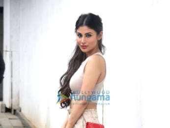 Photos: Mouni Roy spotted at Island City Studio