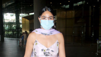 Photos: Mrunal Thakur and Malavika Mohanan spotted at the airport