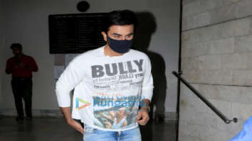 Photos: Ranbir Kapoor snapped at old Dharma office in Bandra