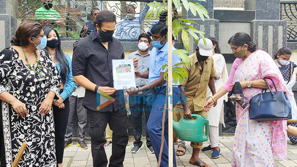 photos rohit shetty niharica raizada dr anusha srinivasan iyer and vishvas mote at bmcs be a tree parent mega vriksha campaign 2