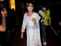 Photos: Sara Ali Khan snapped at the airport