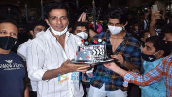 Photos: Sonu Sood snapped celebrating his birthday with the media