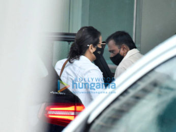 Photos: Vidya Balan snapped in Andheri