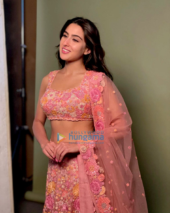 sara ali khan 1 18