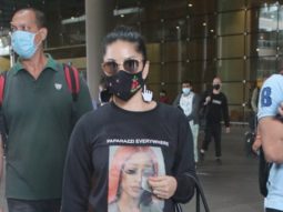 Sunny Leone spotted at Airport