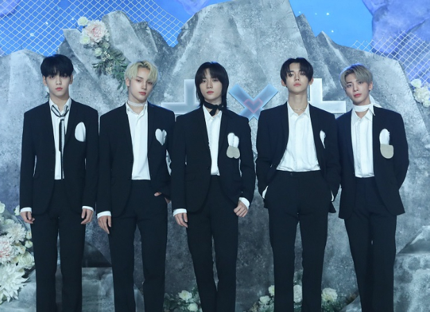 TXT announces repackaged album The Chaos Chapter: FIGHT OR ESCAPE to release on August 17 TXT announces repackaged album The Chaos Chapter: FIGHT OR ESCAPE to release on August 17