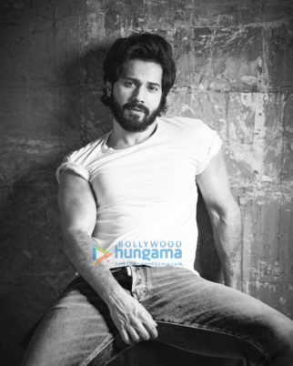 Celeb Photos Of Varun Dhawan