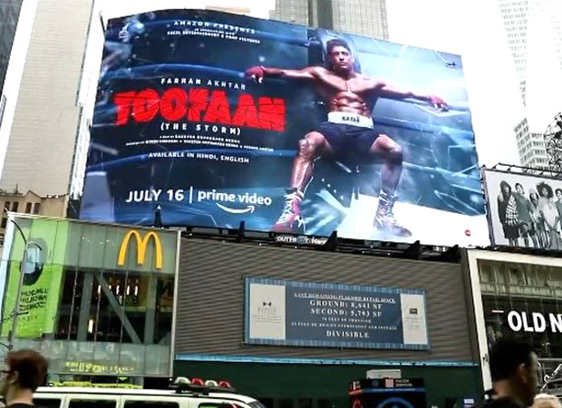 Toofaan displayed on a billboard at Times Square in NYC; Farhan Akhtar pens a note