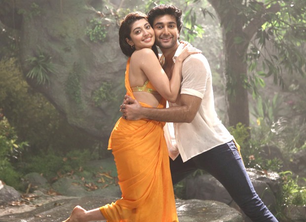 Hungama 2 makers drop teaser of the Chinta Na Kar; Meezaan and Pranitha shot the song in the freezing temperature
