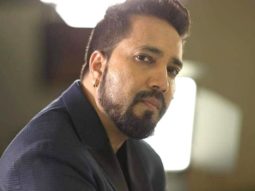 Mika Singh’s car breaks down amid heavy rain; hundreds of people gather at 3 am to help