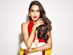 Housefull 3 actress Lisa Haydon shuts up a troll who said that her ‘baby will be cursed’, gains support from her fans